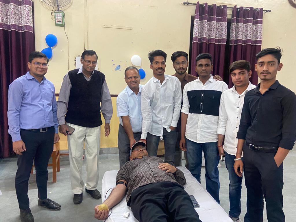 Blood donation camp organized in Lohia College Churu, students including NCC cadets, NSS volunteers donated blood