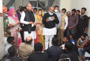 Chief Minister reached Jodhpur's Mahatma Gandhi Hospital, Chief Minister inquired about the well-being of the injured in the gas cylinder accident