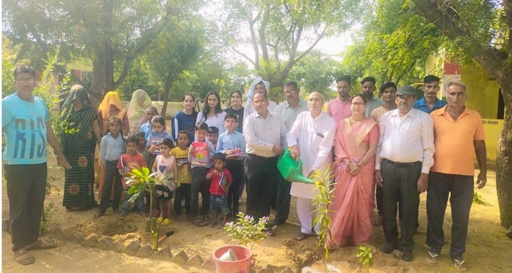 Saplings planted in government school of Nandrampura, resolved to save greenery by planting saplings